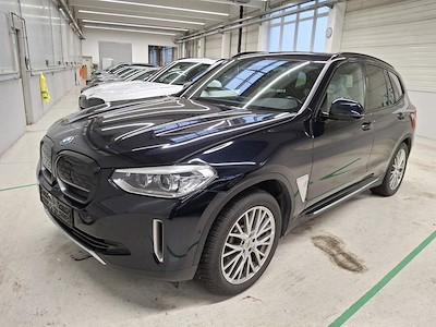 Kaufe BMW iX3 bei Ayvens Carmarket